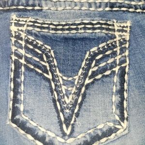 👖Vigoss Super Cute Capris...so comfortable...🌟